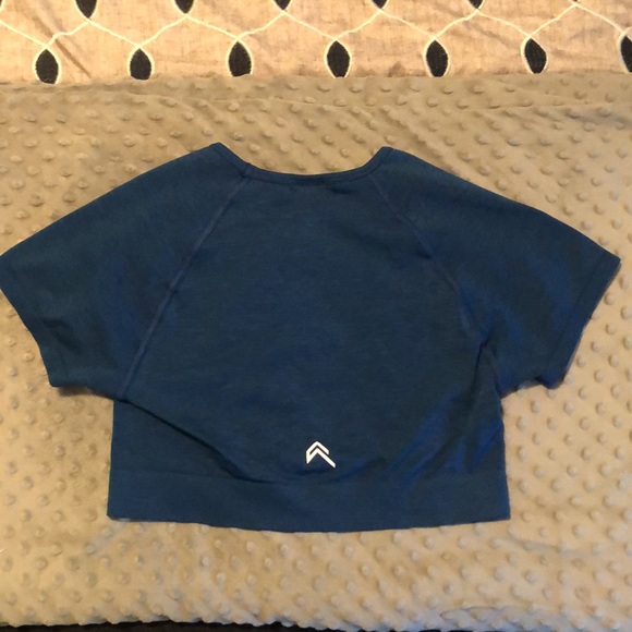 Oner Active Classic Seamless 2.0 Short Sleeve Crop Top - Picture 4 of 5